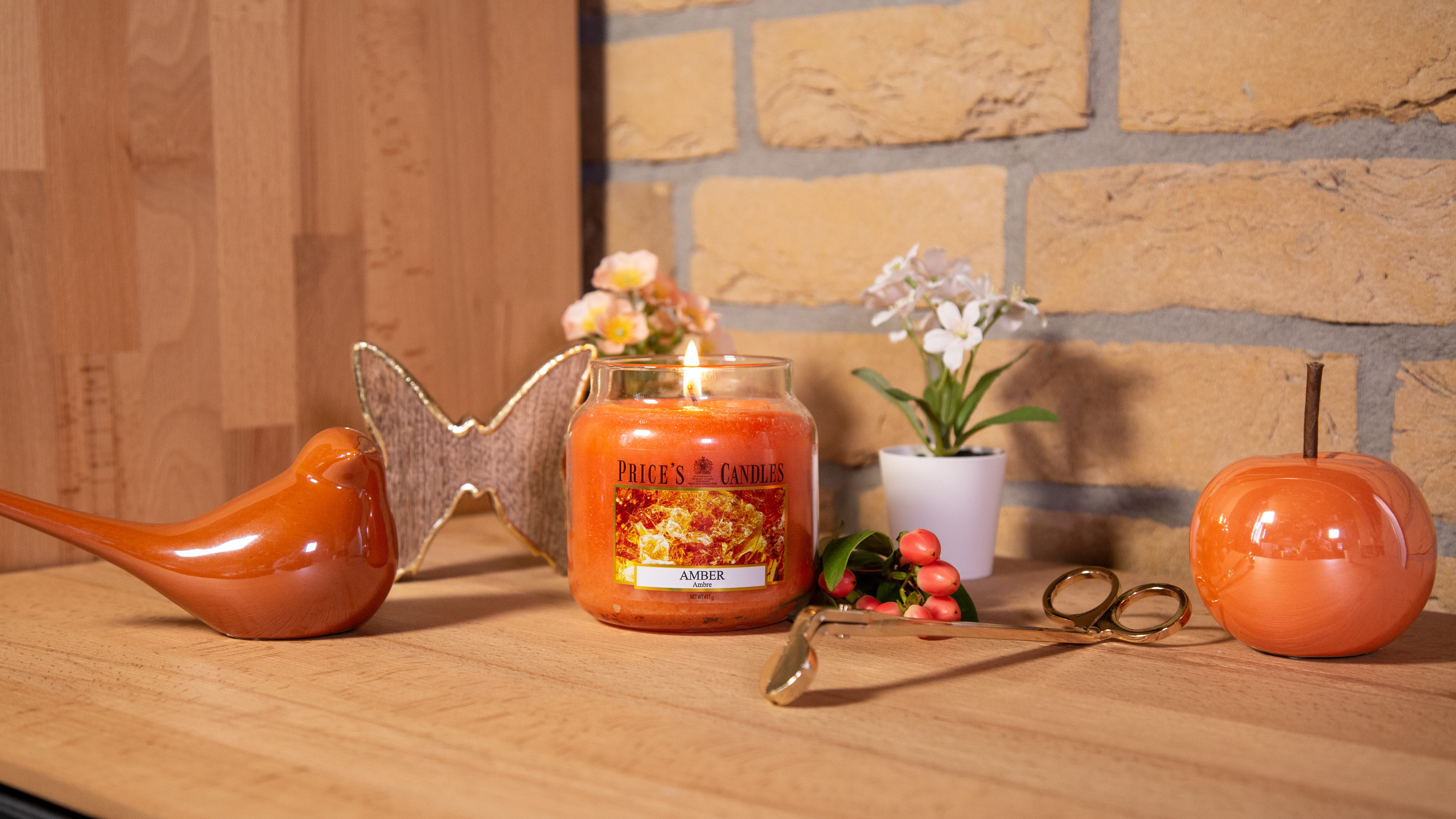 Prices Candle "Amber" 411g   